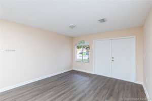 18942 NW 86th Ct, Hialeah, FL 33015, Sold 01/31/20