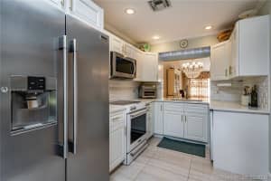 473 SE 14th St, Dania Beach, FL 33004, Sold 04/30/20