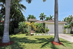 7431 Center Bay Dr, North Bay Village, FL 33141, Sold 11/06/20