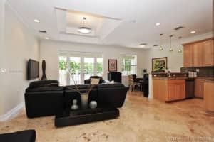 7431 Center Bay Dr, North Bay Village, FL 33141, Sold 11/06/20