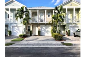 10717 NW 76th Ln, Medley, FL 33178, Sold 08/31/20