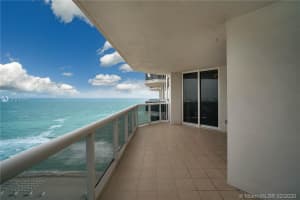 4779 Collins Ave, Miami Beach, FL 33140, Sold 08/04/20