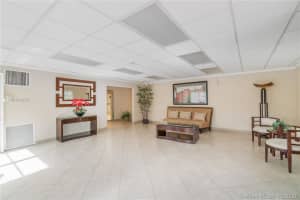 290 W Palmetto Park Rd, Boca Raton, FL 33432, Sold 02/28/20