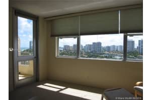 3180 S Ocean Dr APT 1722, Hallandale Beach, FL 33009, Sold 04/30/20