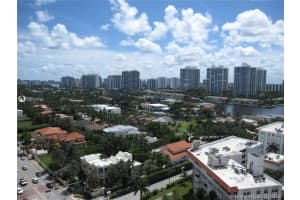 3180 S Ocean Dr APT 1722, Hallandale Beach, FL 33009, Sold 04/30/20