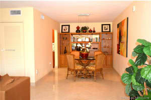 9402 SW 77th Ave APT L5, Miami, FL 33156, Sold 03/06/20