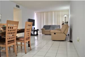 802 NW 87th Ave, Miami, FL 33172, Sold 02/28/20