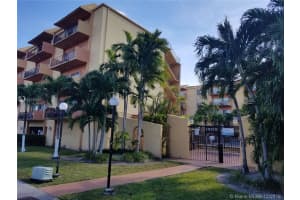 1900 W 54th St, Hialeah, FL 33012, Sold 02/21/20