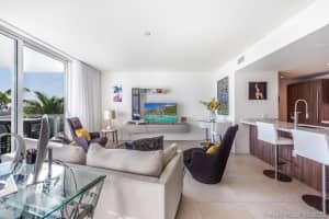 401 N Birch Rd, Fort Lauderdale, FL 33304, Sold 02/24/20