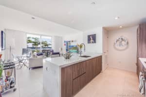 401 N Birch Rd, Fort Lauderdale, FL 33304, Sold 02/24/20
