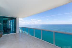 2711 S Ocean Dr, Hollywood, FL 33019, Sold 03/11/21