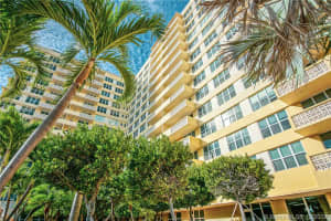 4747 Collins Ave, Miami, FL 33140, Sold 06/16/20