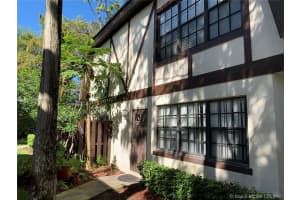 140 Weybridge Cir, Royal Palm Beach, FL 33411, Sold 02/14/20