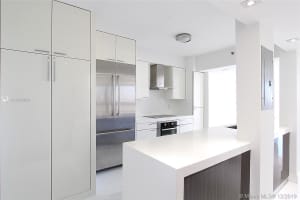 5757 Collins Ave # 305, Miami Beach, FL 33140, Sold 03/18/20