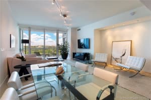 100 South Pointe Dr, Miami Beach, FL 33139, Sold 08/25/21
