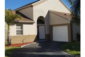10761 SW 11th Pl, Davie, FL 33324, Sold 02/28/20