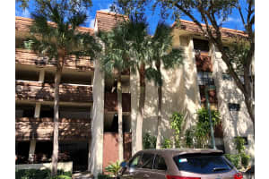 605 Ives Dairy Rd, Miami, FL 33179, Sold 02/28/20