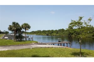 8169 SW Yachtsmans Dr, Stuart, FL 34997, Sold 10/29/20