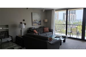 17600 N Bay Rd N906, Sunny Isles Beach, FL 33160, Sold 08/14/20