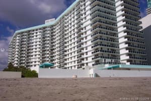 3725 S Ocean Dr, Hollywood, FL 33019, Sold 06/07/21