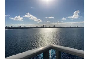 7501 E Treasure Dr # 4ef, North Bay Village, FL 33141, Sold 06/18/21