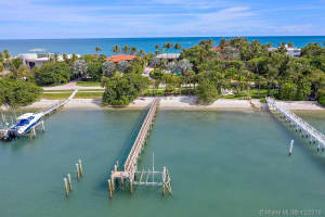 615 S Beach Rd, Jupiter, FL 33469, Sold 08/26/20