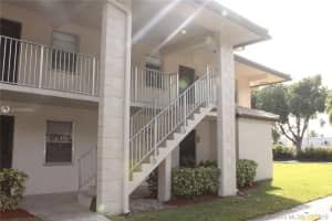 5571 Lakeside Dr, Margate, FL 33063, Sold 03/31/20