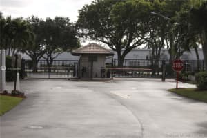 5571 Lakeside Dr, Margate, FL 33063, Sold 03/31/20