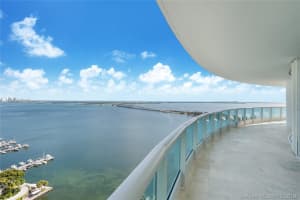 Add Building Entrance, 2127 Brickell Ave, Miami, FL 33129, Sold 12/16/20