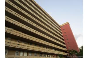 1401 NE Miami Gardens Dr, Miami, FL 33179, Sold 01/17/20