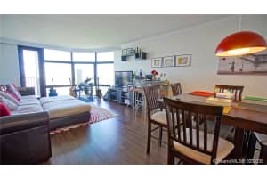 3375 N Country Club Dr, Miami, FL 33180, Sold 01/30/20