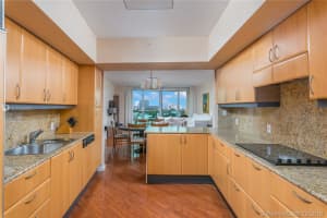 1455 Ocean Dr, Miami Beach, FL 33139, Sold 07/01/21