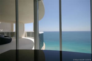 17555 Collins Ave # P-6, Sunny Isles Beach, FL 33160, Sold 07/07/20