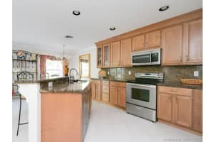 2027 Island Cir, Weston, FL 33326, Sold 04/03/20