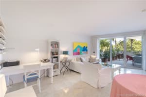 226 Ocean Dr #2c, Miami Beach, FL 33139, Sold 03/12/20