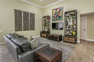 2731 Parkview Dr S, Hallandale Beach, FL 33009, Sold 07/16/20