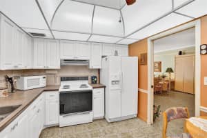 1601 S Ocean Dr, Hollywood, FL 33019, Sold 11/27/20