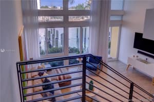 77 N Shore Dr, Miami Beach, FL 33141, Sold 02/03/21