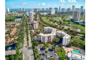 20500 W Country Club Dr, Miami, FL 33180, Sold 03/06/20