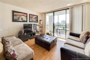 20500 W Country Club Dr, Miami, FL 33180, Sold 03/06/20