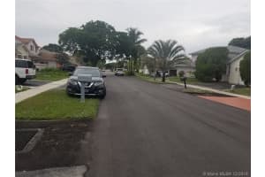 9920 SW 11th St, Pembroke Pines, FL 33025, Sold 02/12/20