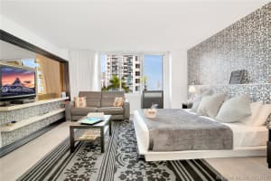 1100 West Ave, Miami Beach, FL 33139, Sold 11/24/21