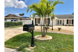 1304 Westchester Dr W, West Palm Beach, FL 33417, Sold 01/30/20