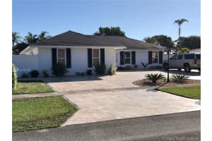 1304 Westchester Dr W, West Palm Beach, FL 33417, Sold 01/30/20