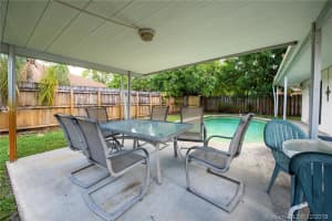 10001 SW 9th Ct, Pembroke Pines, FL 33025, Sold 03/27/20
