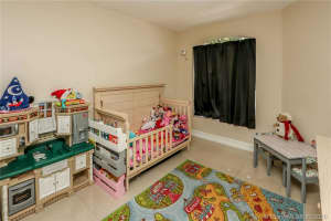 8224 NW 199th Terrace, Hialeah, FL 33015, Sold 04/10/20