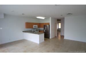 5323 SW 40th Ave, Fort Lauderdale, FL 33314, Sold 03/27/20