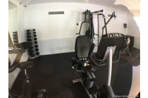 1540 NE 191st St, Miami, FL 33179, Sold 03/06/20