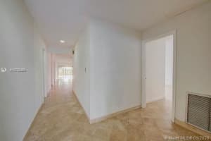 608 NE 195th St, Miami, FL 33179, Sold 06/05/20