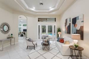 10180 S Lake Vista Cir, Davie, FL 33328, Sold 02/06/20